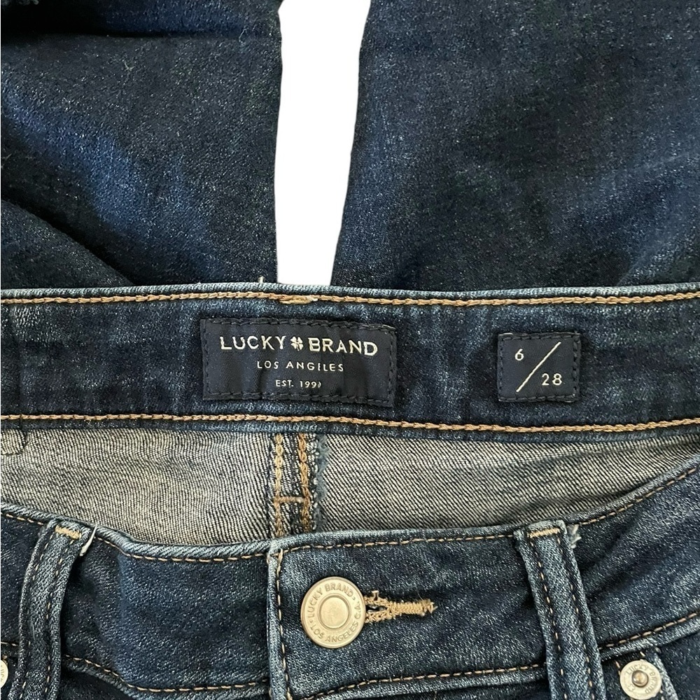 Lucky Brand The Bermuda Shorts Raw Hem Size 6/28 - Picture 4 of 10